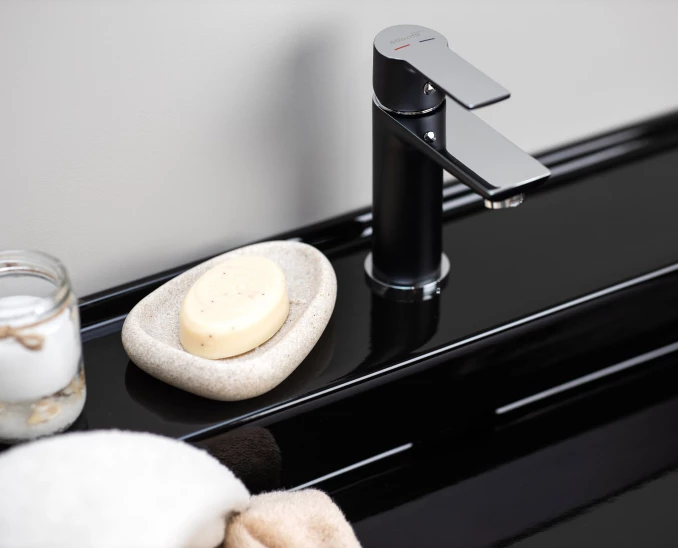 Baterija STELA za lavabo crna-hrom 2312